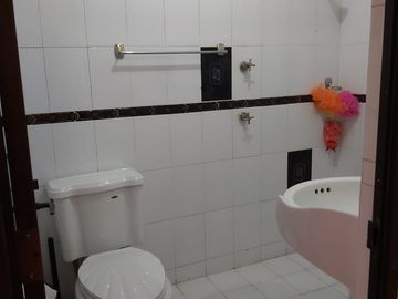 Venta casa  frente a la universidad tecnológica cerca del mercado de abastos