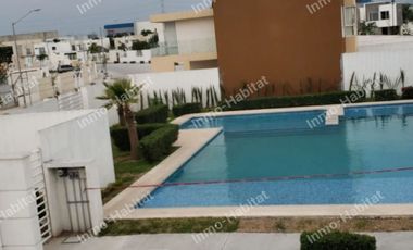 CASA EN VENTA AMUEBLADA EN DREAM LAGOONS, APODACA, NUEVO LEON.