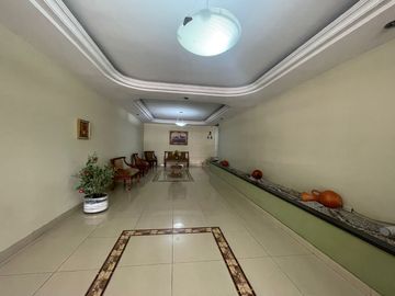DEPARTAMENTO DE VENTA, SECTOR BATAN BAJO, CERCA QUICENTRO