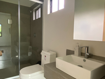 QUINTA EN VENTA EN FRACCIONAMIENTO PRIVADO VISTAENCINOS, MONTEMORELOS NL