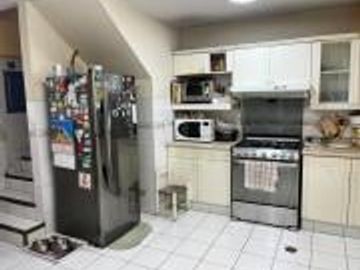 Vendo Dúplex de 4 dormitorios, terraza