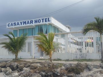 Vendo Hotel Tonsupa Frente Al Mar Sector San Carlos, 825 m², $750.000