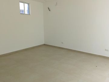 Casa de venta en la Urbanización Bahía Muyuyo, Villamil Playas, 2 plantas.