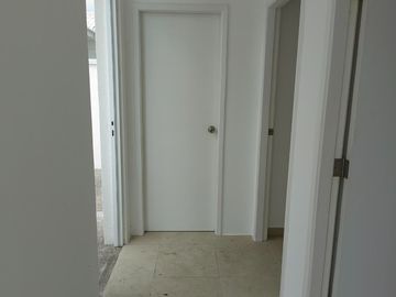 Casa de venta en la Urbanización Bahía Muyuyo, Villamil Playas, 2 plantas.