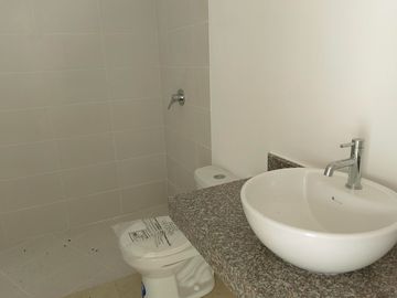 Casa de venta en la Urbanización Bahía Muyuyo, Villamil Playas, 2 plantas.