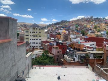 CASA EN VENTA CERCA ALHONDIGA DE GRANADITAS ZONA CENTRO GUANAJUATO