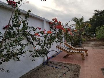 DE VENTA EN CRUCITA PROPIEDAD CON CASA Y TERRENO DE 1400 m²