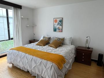VENTA - AMPLIA SUITE QUITEÑO LIBRE