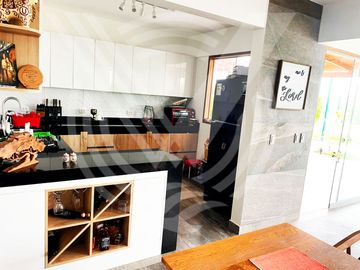 CASI DE ESTRENO!!! CASA AMOBLADA EN CONDOMINIO DE CHOCALLA KM 92.5 (CAMPO Y PLAYA)