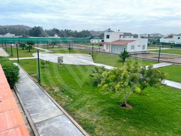 CASI DE ESTRENO!!! CASA AMOBLADA EN CONDOMINIO DE CHOCALLA KM 92.5 (CAMPO Y PLAYA)