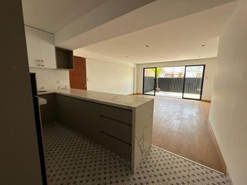 EN VENTA DEPARTAMENTO 101 DE ESTRENO EN Ca. Aster, SURCO