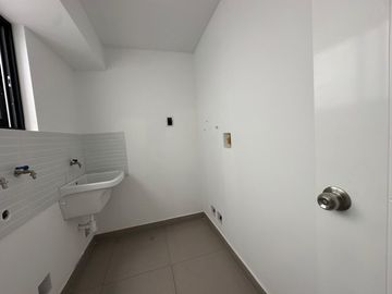 EN VENTA DEPARTAMENTO 101 DE ESTRENO EN Ca. Aster, SURCO