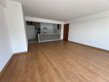 EN VENTA DEPARTAMENTO 101 DE ESTRENO EN Ca. Aster, SURCO