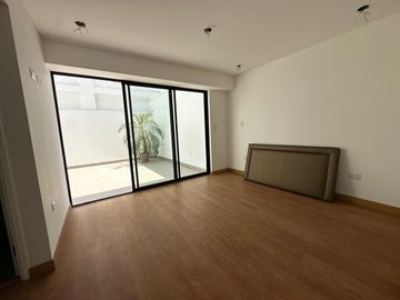 EN VENTA DEPARTAMENTO 101 DE ESTRENO EN Ca. Aster, SURCO
