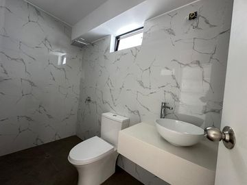 EN VENTA DEPARTAMENTO 101 DE ESTRENO EN Ca. Aster, SURCO