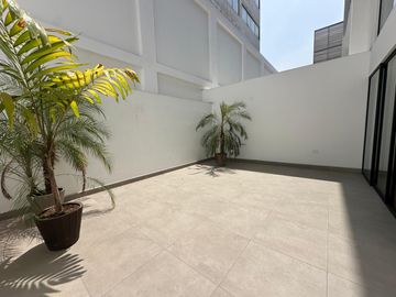 EN VENTA DEPARTAMENTO 101 DE ESTRENO EN Ca. Aster, SURCO