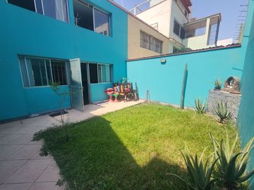 Vendo Casa en Magdalena  a 03 Cdras. de Av. La Marina