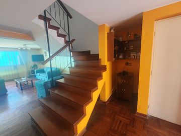 Vendo Casa en Magdalena  a 03 Cdras. de Av. La Marina