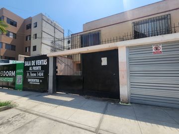Vendo Casa en Magdalena  a 03 Cdras. de Av. La Marina