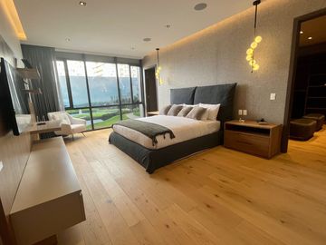 Departamento de lujo en preventa en Bosque Real