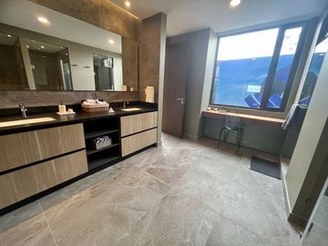 Departamento de lujo en preventa en Bosque Real