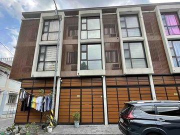 3BR Townhouse For Sale  in Sta.Ana Manila
