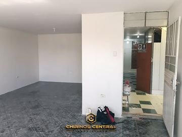 SE ALQUILA CASA DE 3 NIVELES 10 HABITACIONES/ TIABAYA AREQUIPA.