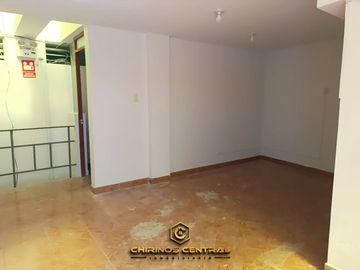 SE ALQUILA CASA DE 3 NIVELES 10 HABITACIONES/ TIABAYA AREQUIPA.