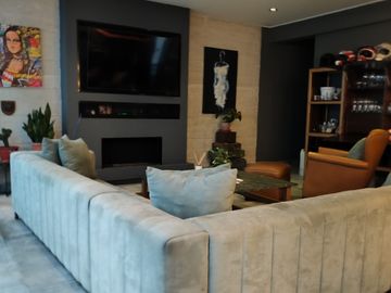 Moderna y amplia casa en alquiler en Jr Trujillo Magdalena a unos pasos de San Isidro