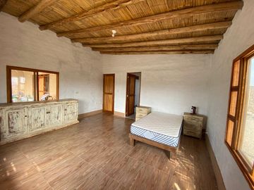 Venta de Casa de Campo en Condominio Nuevo - Chincha, El Carmen