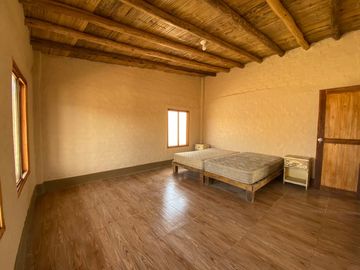 Venta de Casa de Campo en Condominio Nuevo - Chincha, El Carmen