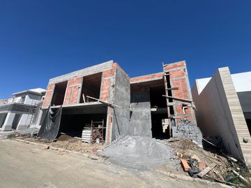 Casa en Venta R de Valle Alto