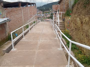 VENTA CASA TICA TICA CUSCO 175M2
