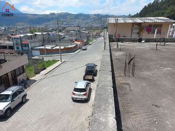 Venta de casa en obra negra en Otavalo en ciudadela Yanayacu