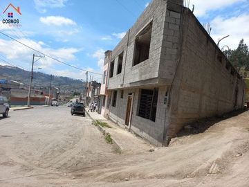 Venta de casa en obra negra en Otavalo en ciudadela Yanayacu