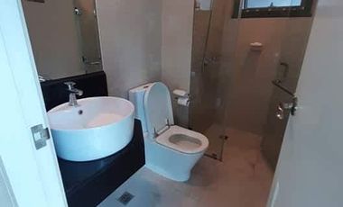 1 Bedroom Unit, 8 Forbestown Road, BGC FOR SALE