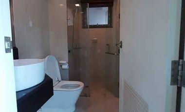 1 Bedroom Unit, 8 Forbestown Road, BGC FOR SALE