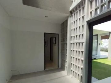 Royal Residence Organica Wiyung Sby