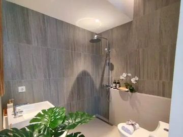 Royal Residence Organica Wiyung Sby