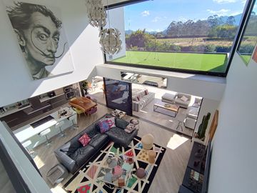 Gorgeous Home with Pool, Steam Room + Extras, Heart of llanogrande/Tablazo