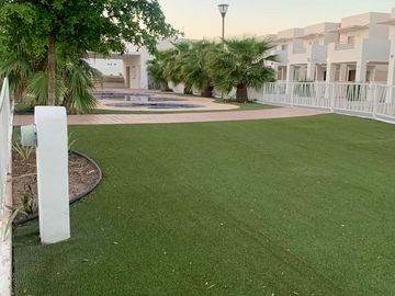 EN VENTA CONDOMINIO NUEVO A UNA CUADRA DE LA PLAYA, SAN CARLOS, SONORA.