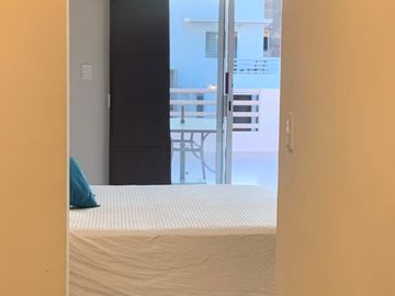 EN VENTA CONDOMINIO NUEVO A UNA CUADRA DE LA PLAYA, SAN CARLOS, SONORA.