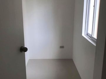5 Bedrooms House and Lot for Sale in Subic, Zambales | Non-Ready for Occupancy
