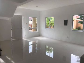 5 Bedrooms House and Lot for Sale in Subic, Zambales | Non-Ready for Occupancy