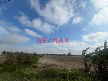 Venta Terreno Para Casa De Campo Puerto Malabrigo / 700 M2 / S/53,000