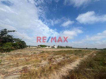Venta Terreno Para Casa De Campo Puerto Malabrigo / 700 M2 / S/53,000