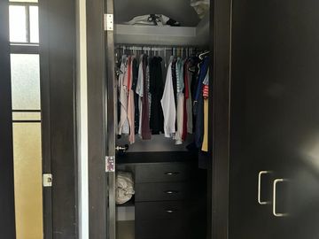 VENTA DE HERMOSA Y AMPLIA VILLA EN VIA A SAMBORONDON PRIMEROS KILOMETROS