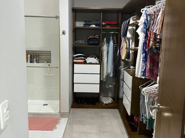 SE VENDE CASA EN EL EXCLUSIVO SECTOR DE VENECIA