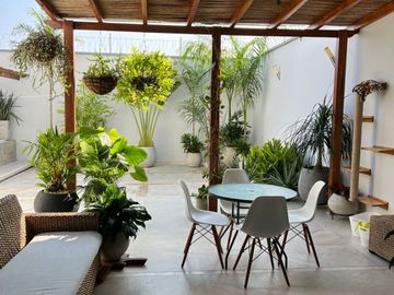 SE VENDE CASA EN EL EXCLUSIVO SECTOR DE VENECIA