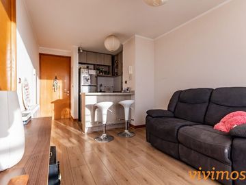 1 Dormitorio + 1 Baño en San Miguel, Metro Lo Vial.
